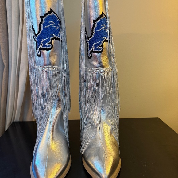 Detroit Lions Women’s Fringe Cowboy boots- size 6 - Picture 3 of 6